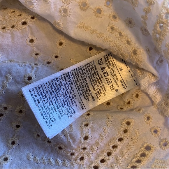 Gap White / Cream Eyelet Top size M - Picture 5 of 6